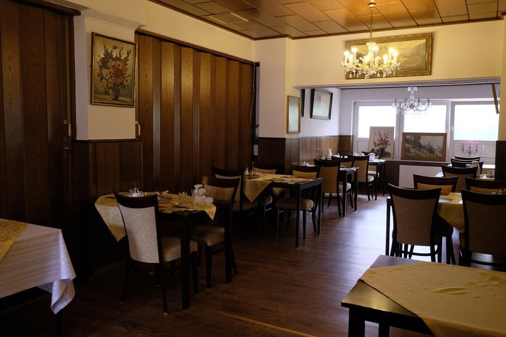 Hotel Gruener Kranz 伦茨堡 外观 照片